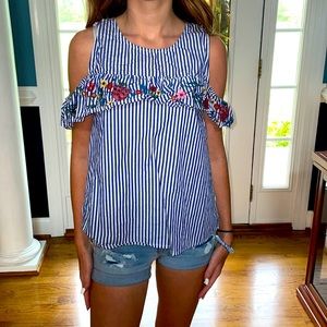 Blue rain floral shirt size xs